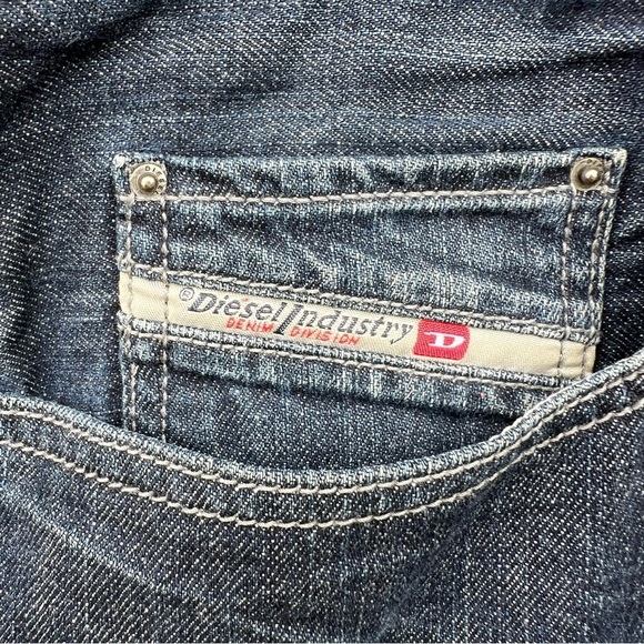 Diesel Industry Zatiny Regular Bootcut Jeans Dark Wash 100% Cotton 36x32 GUC - Picture 8 of 14